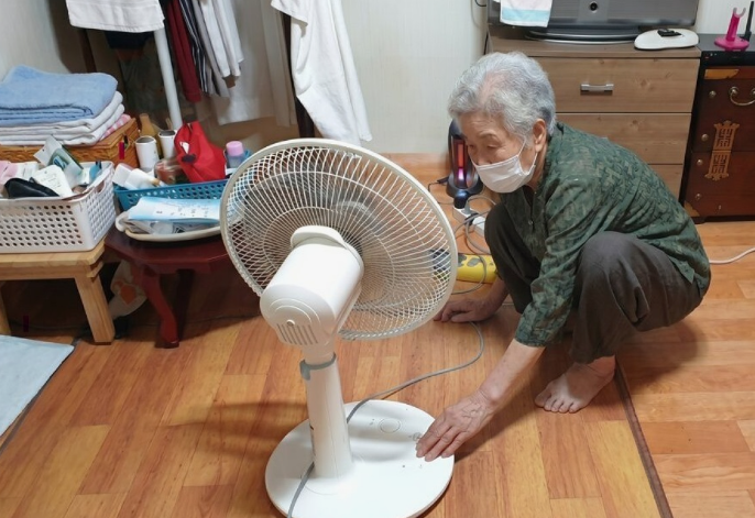 옥상으로 피하는 폭염, 이젠 멈춰주세요